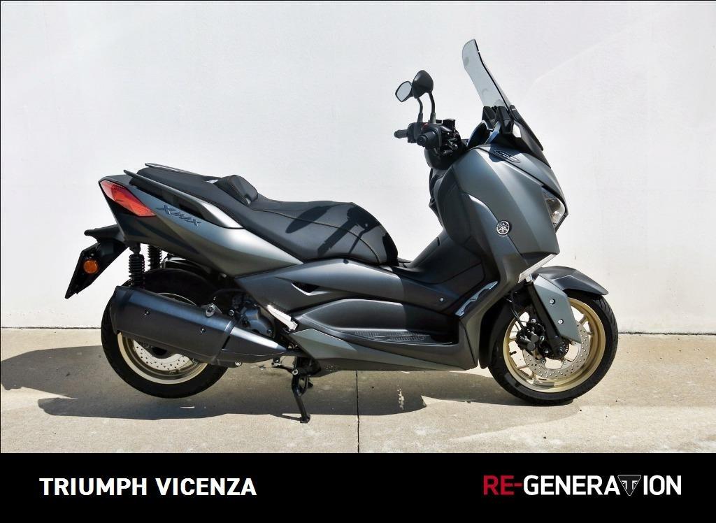 YAMAHA X-Max 300 Tech Max Abs