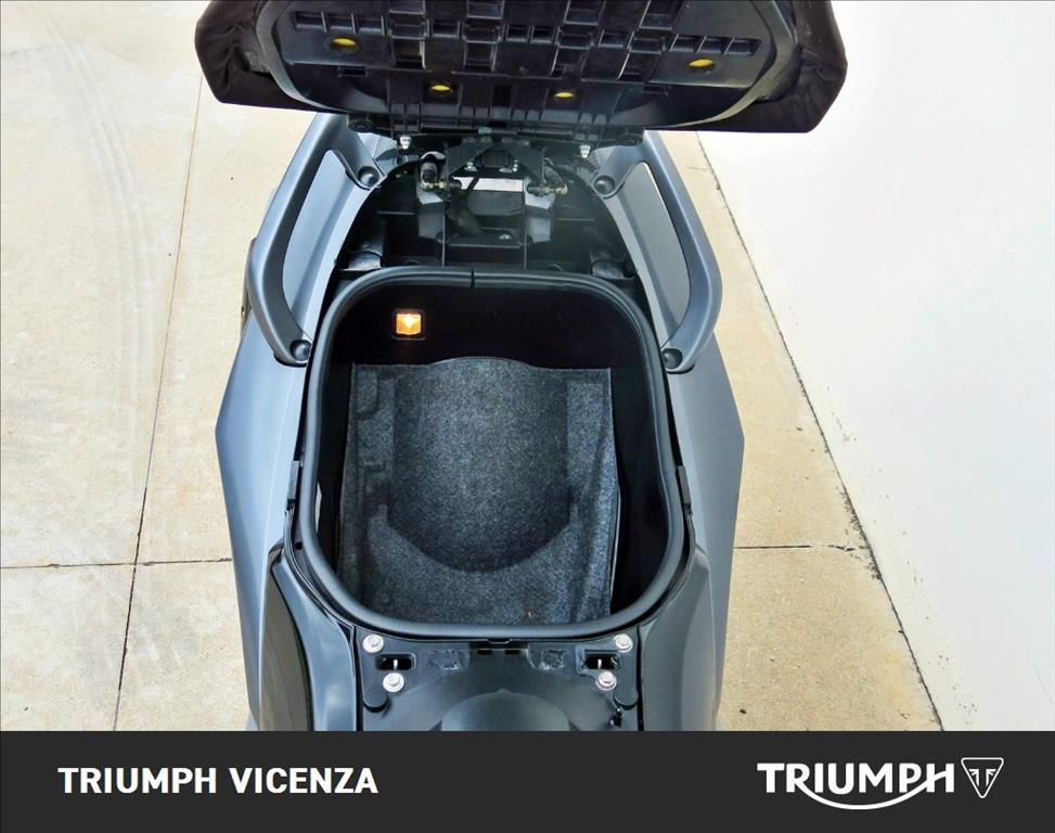 YAMAHA T-Max 500 XP