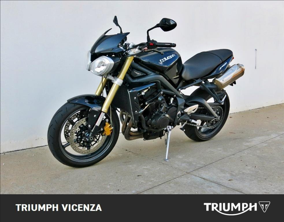 TRIUMPH Street Triple 675 