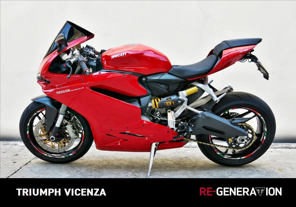 DUCATI 959 Panigale Red