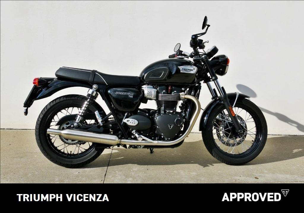 TRIUMPH Bonneville 900 T100 