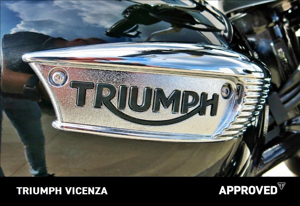 TRIUMPH Bonneville 900 T100 