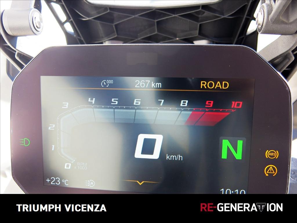 BMW F 750 GS Triple Black Abs