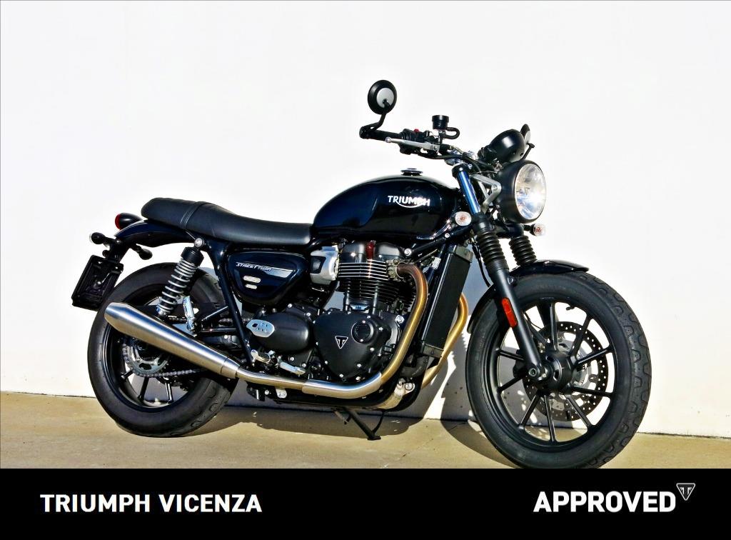 TRIUMPH Street Twin 900 