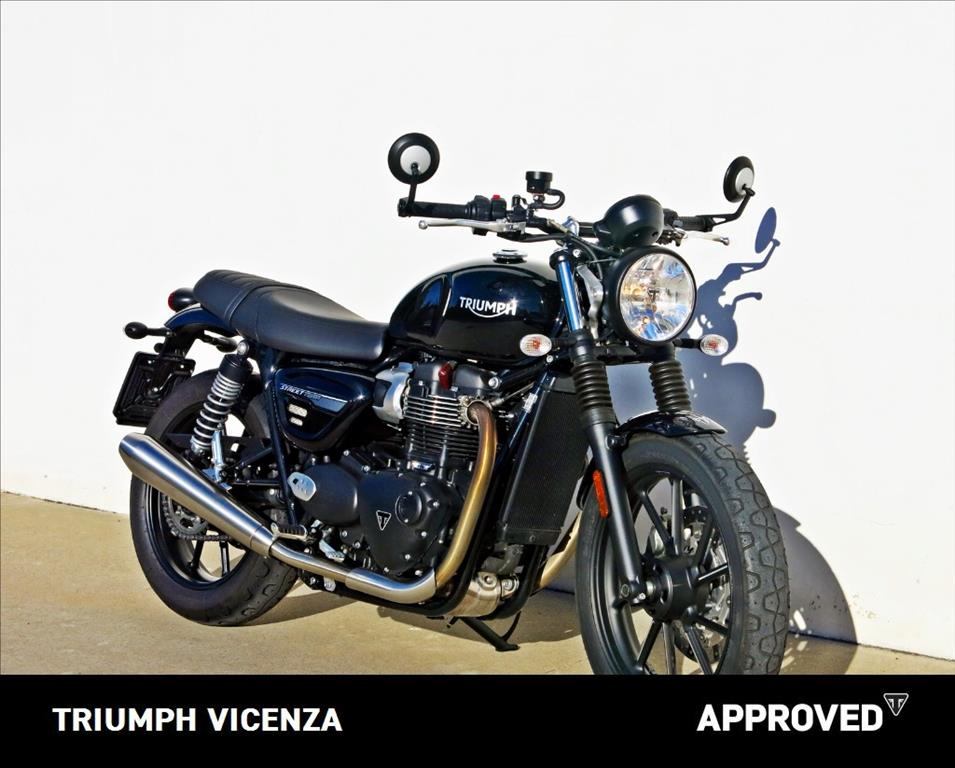 TRIUMPH Street Twin 900 