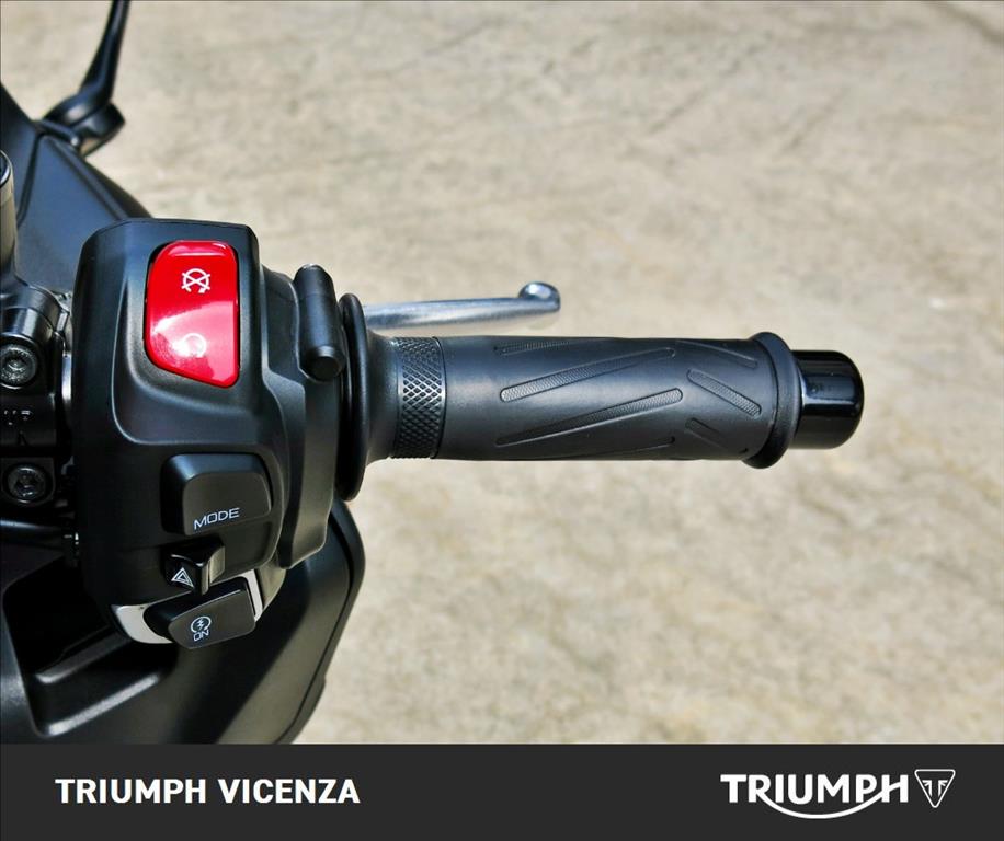 YAMAHA T-Max 560 Abs