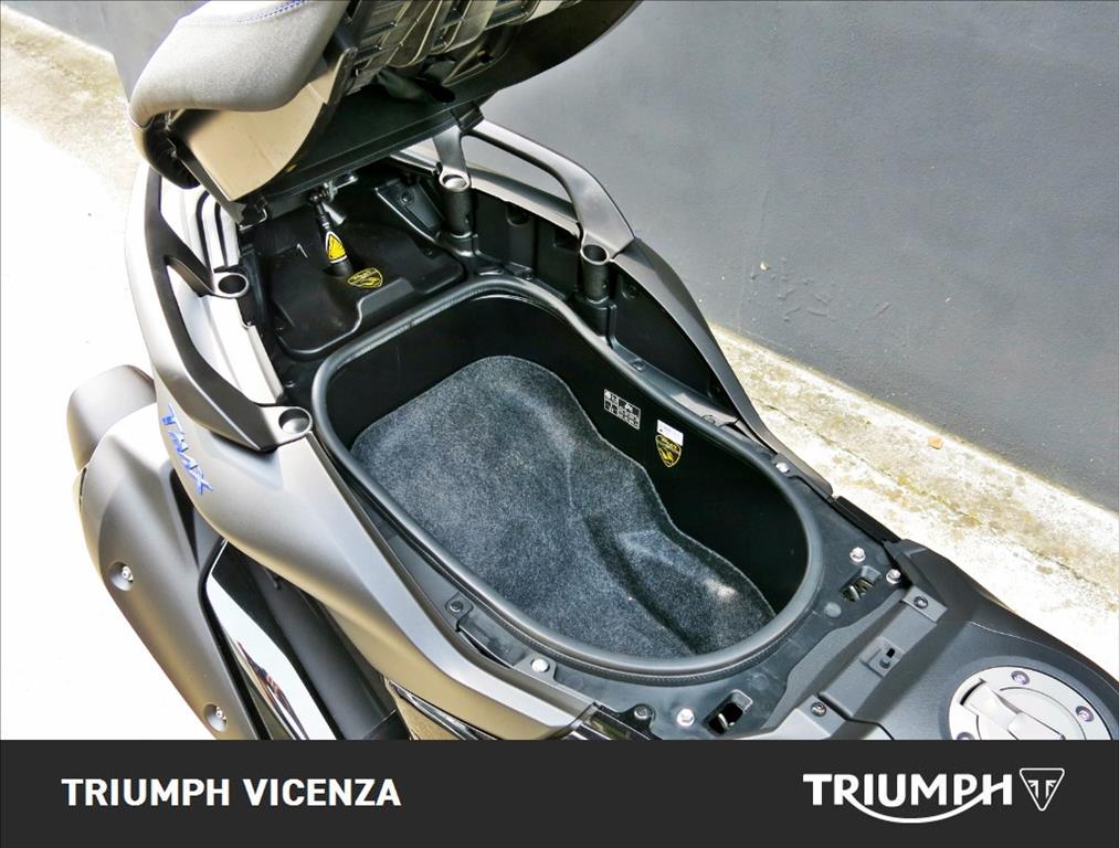 YAMAHA T-Max 560 Abs