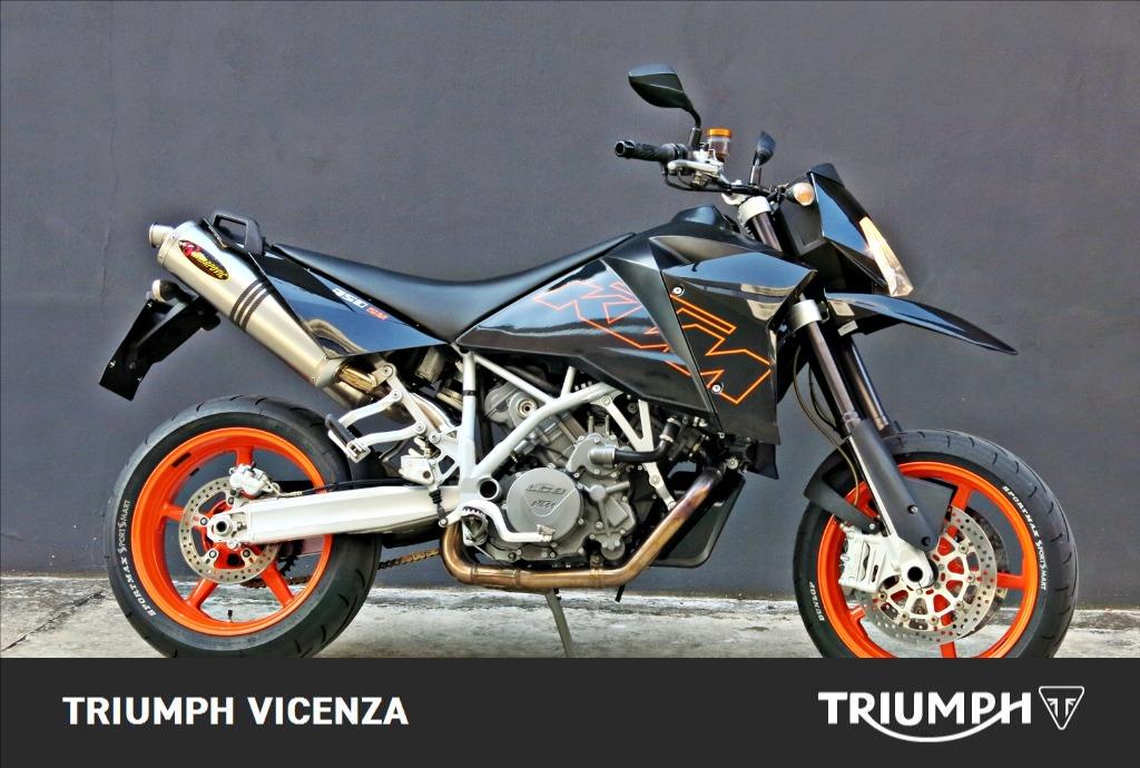KTM 950 Supermoto 