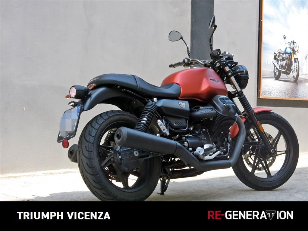 MOTO GUZZI V7 III 750 Stone Abs