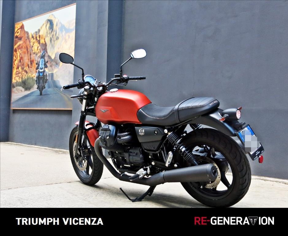 MOTO GUZZI V7 III 750 Stone Abs