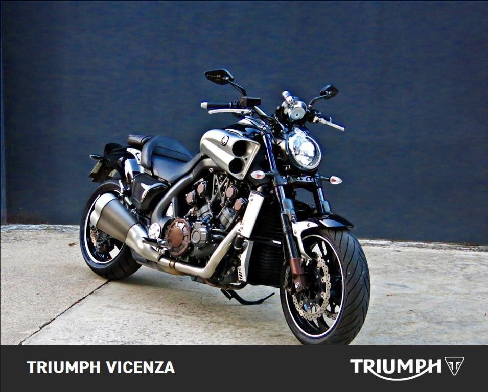 YAMAHA Vmax 1700 Abs