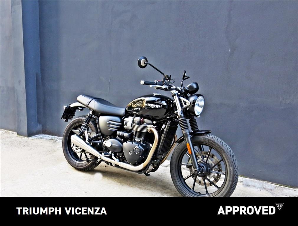 TRIUMPH Street Twin 900 
