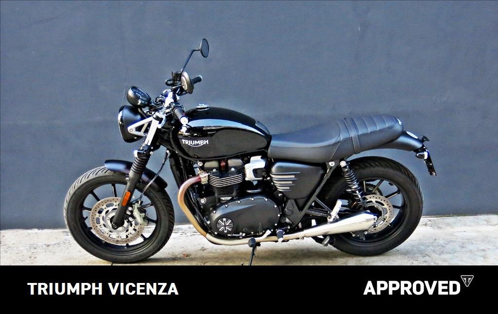 TRIUMPH Street Twin 900 