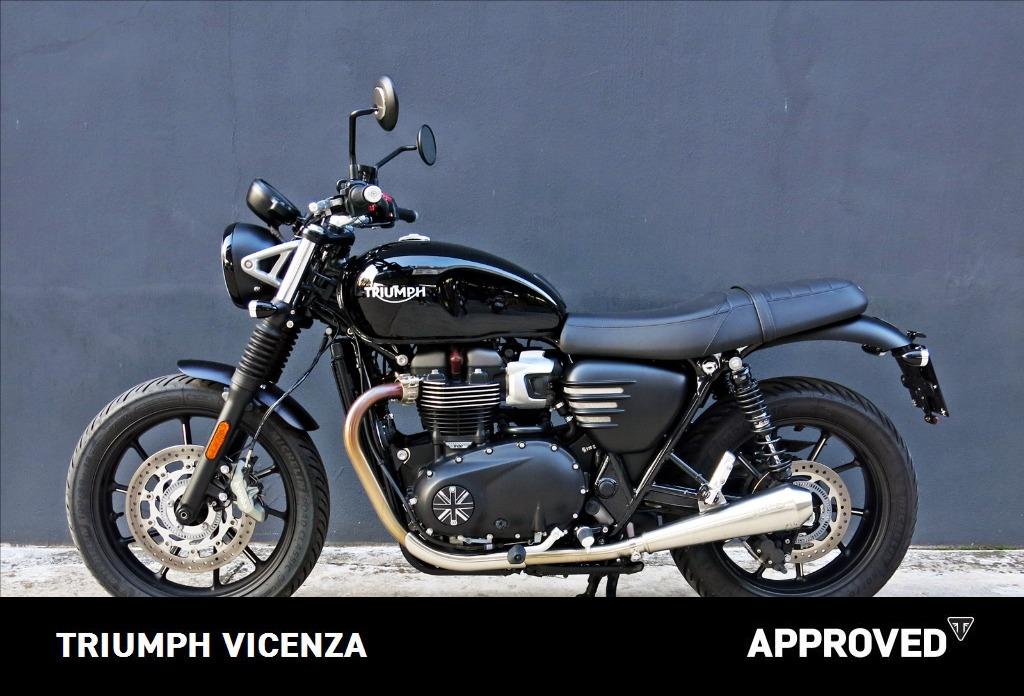 TRIUMPH Street Twin 900 