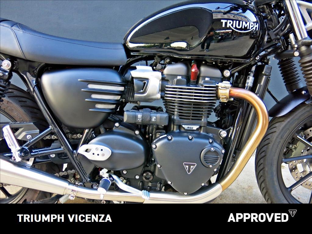 TRIUMPH Street Twin 900 