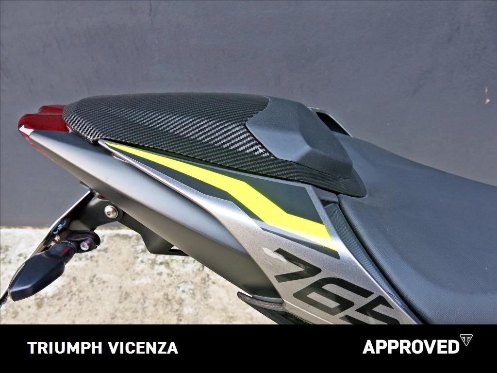 TRIUMPH Street Triple 765 R
