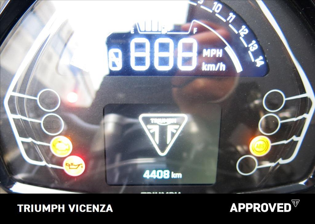 TRIUMPH Street Triple 765 R