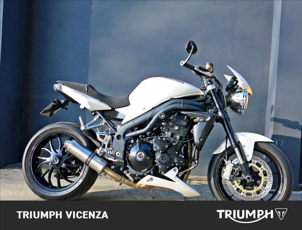 TRIUMPH Speed Triple 1050 