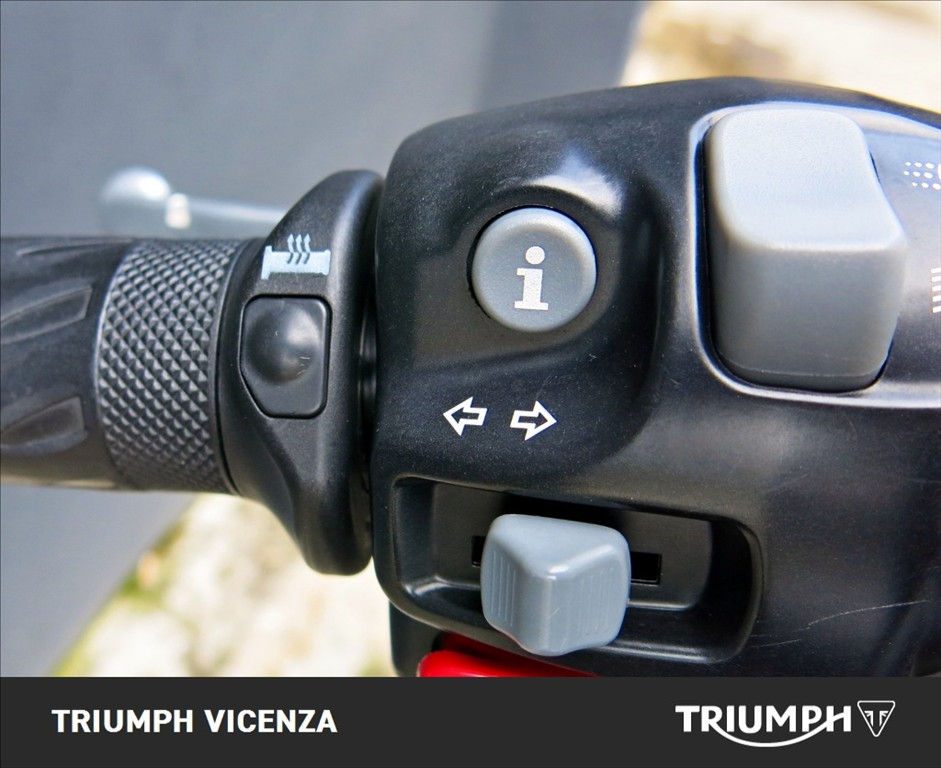 TRIUMPH Bonneville 1200 T120 Black Abs