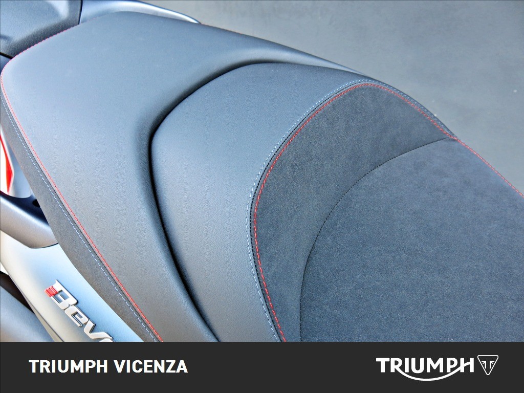 PIAGGIO Beverly 400 hpe S abs-asr