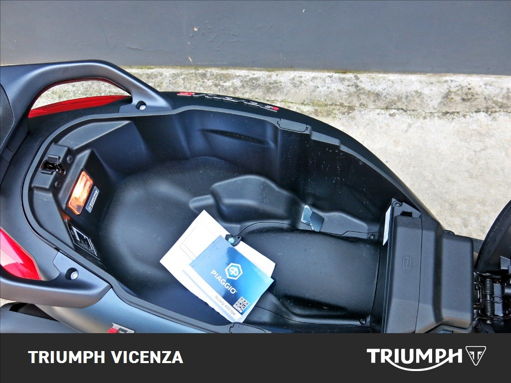 PIAGGIO Beverly 400 hpe S abs-asr