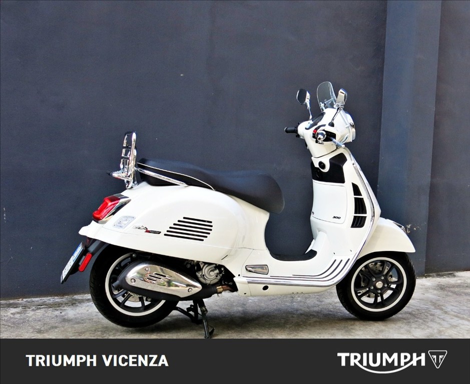 VESPA Vespa GTS 300 hpe Super Abs