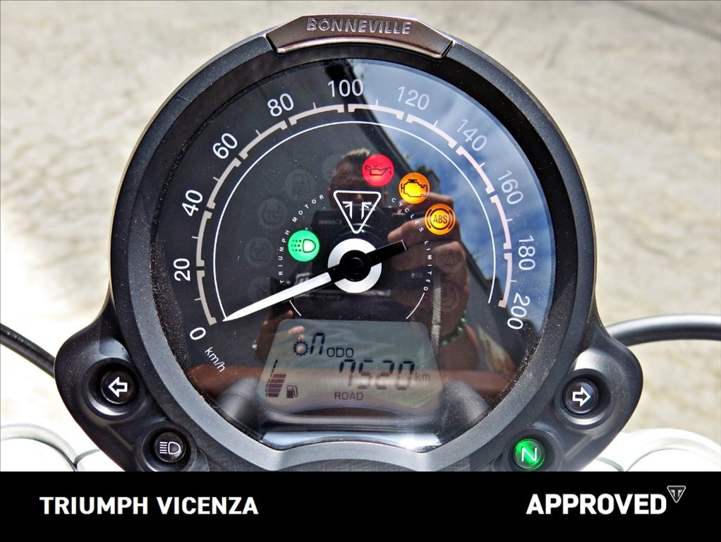 TRIUMPH Bonneville 1200 Speedmaster Icon Edition E5+