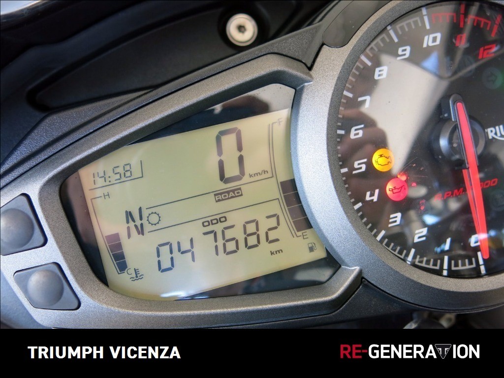 TRIUMPH Speed Triple R 1050 Abs