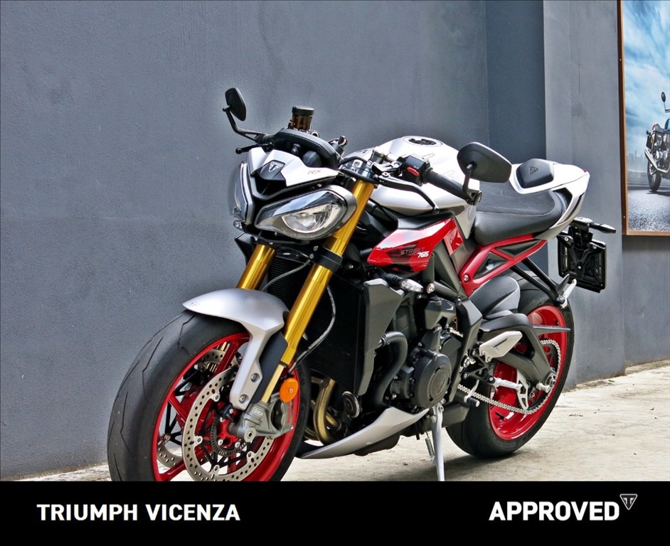 TRIUMPH Street Triple 765 RX