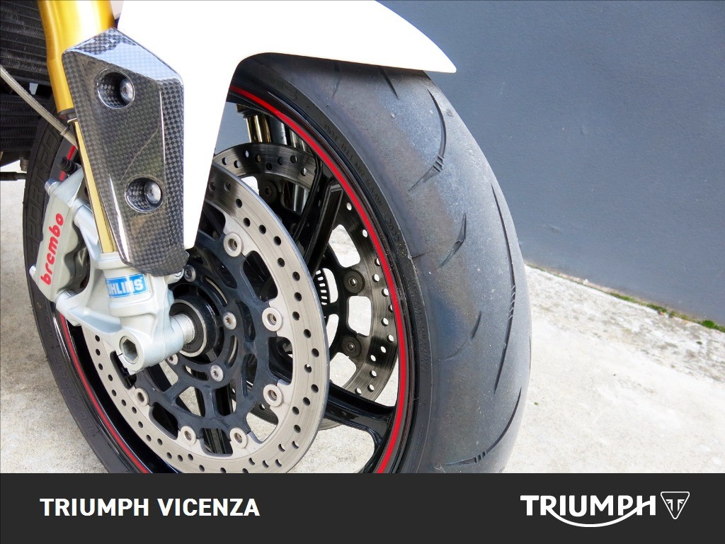 TRIUMPH Speed Triple R 1050 Abs