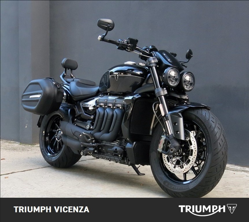 TRIUMPH Rocket III 2500 Storm R