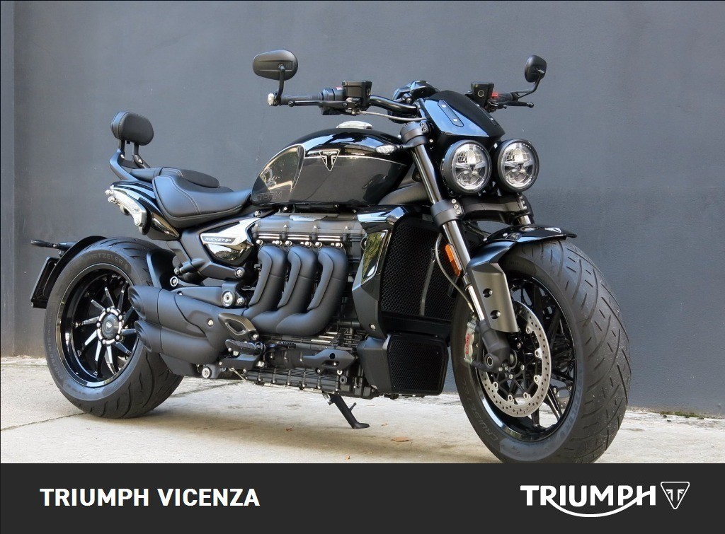 TRIUMPH Rocket III 2500 Storm R